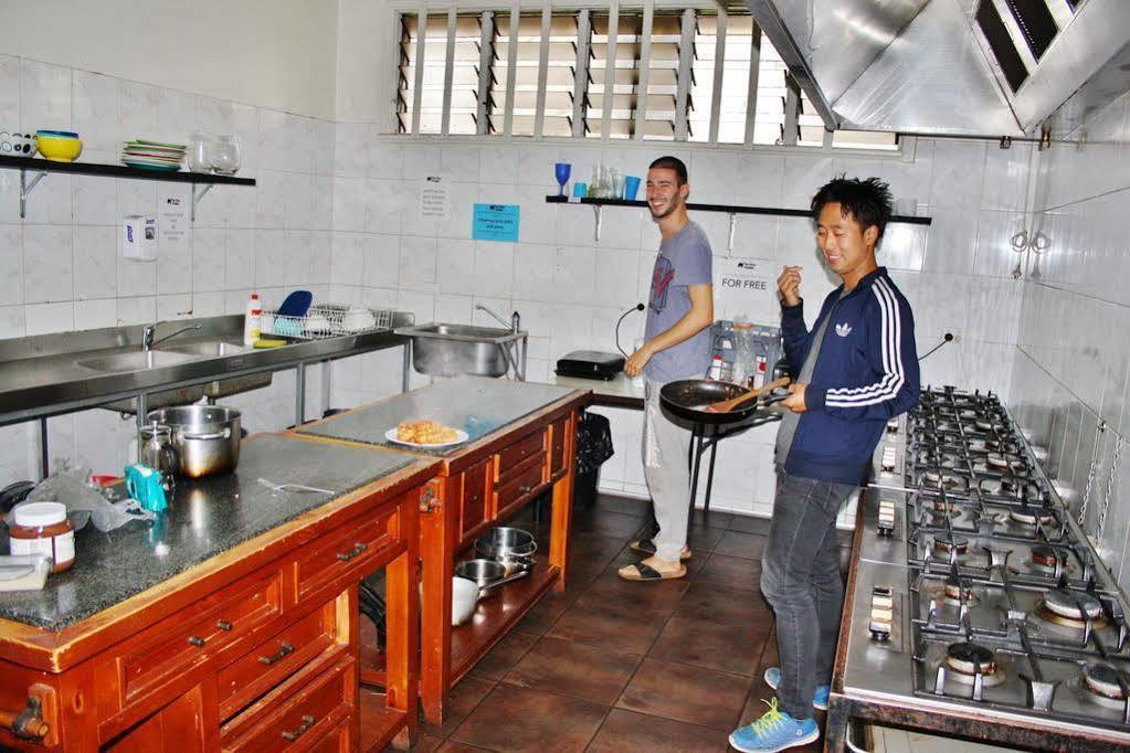 The Hive Hostel - Traveler Friendly, Passport Only Περθ Εξωτερικό φωτογραφία